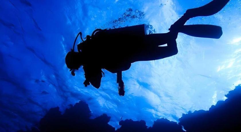 Silver Beach Hotel トリンコマリー エクステリア 写真
